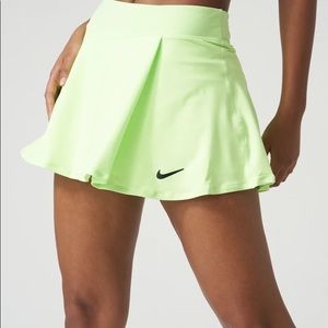 Nike Victory Flouncy Skirt